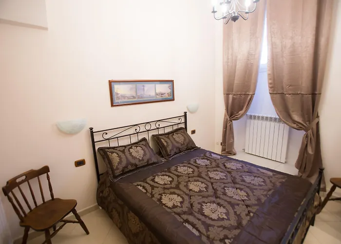Bed and Breakfast A Casa Di Nonna Giulia Napoli